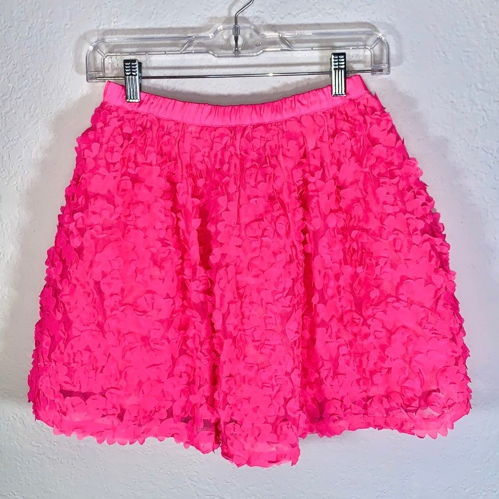 The Children’s Place Neon Berry Flower Skirt Size Large NWT Pink 3D Floral